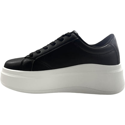 Zapatilla Mujer Negro Adriana Detogni