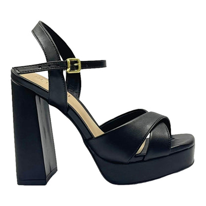 Sandalia Mujer Negro Flavia Detogni